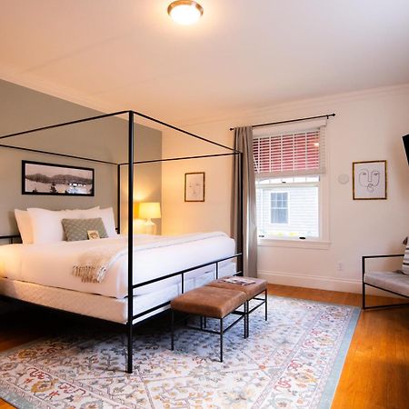 Hearthside Inn Бар Харбър Екстериор снимка